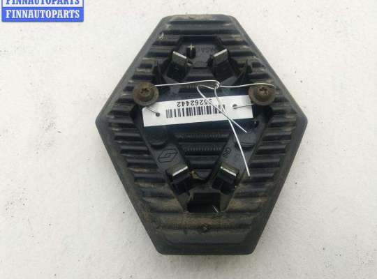 купить Эмблема на Renault Scenic II (2003-2009)