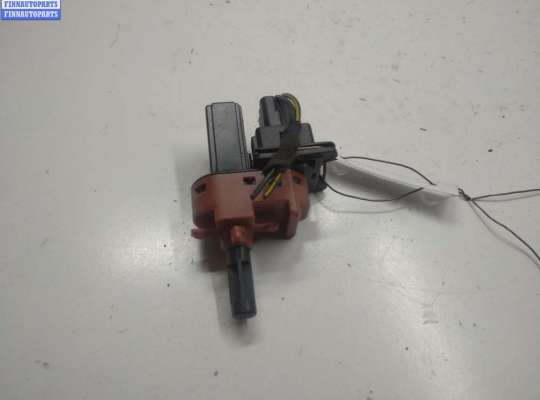 купить Датчик (включатель) стоп-сигнала на Ford Fusion