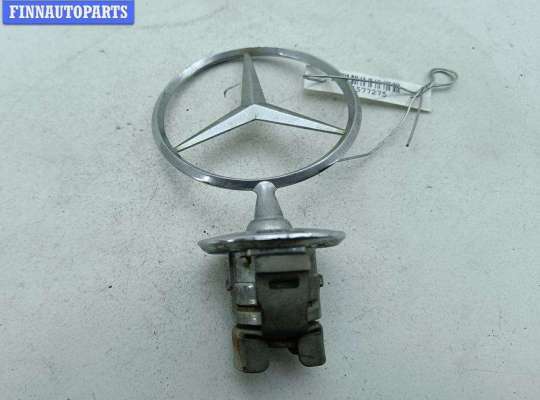 купить Эмблема на Mercedes C-Class W203 (2000-2006)