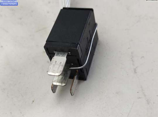 Реле (прочие) MB1489388 на Mercedes C-Class W203 (2000-2006)