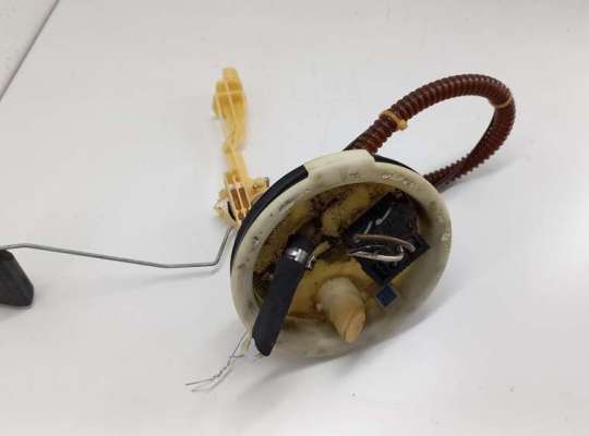 купить Датчик уровня топлива на BMW 5 E39 (1995-2003)