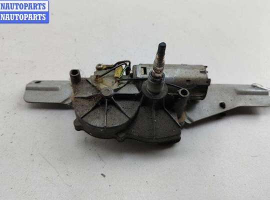 Двигатель стеклоочистителя заднего (моторчик дворников) VG2751114 на Volkswagen Passat B4