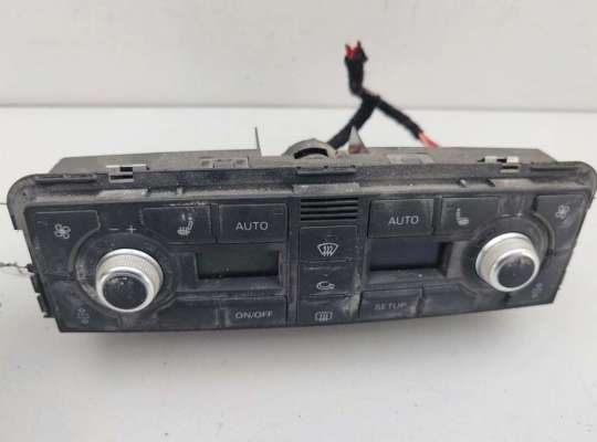 Переключатель отопителя AU1780224 на Audi A8 D3 (2002-2010)