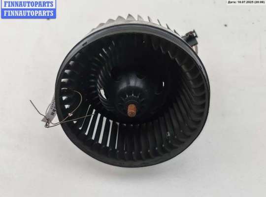 Двигатель отопителя (моторчик печки) MB1488270 на Mercedes C-Class W203 (2000-2006)