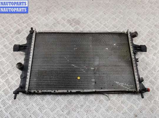Радиатор основной OP2385590 на Opel Zafira A (1999-2005)