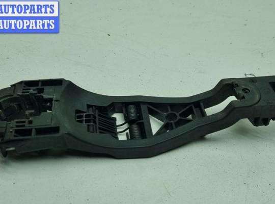 купить Корпус (держатель) ручки двери передней правой на Skoda Octavia mk1 (A4 1U) 1996-2010