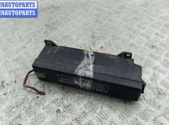 купить Блок предохранителей на Chrysler Voyager (1996-2000)