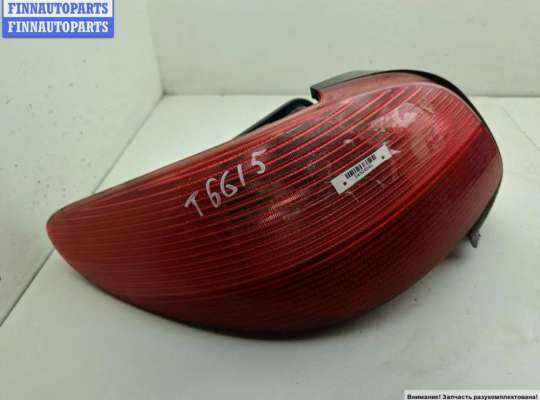 Фонарь задний на Peugeot 206
