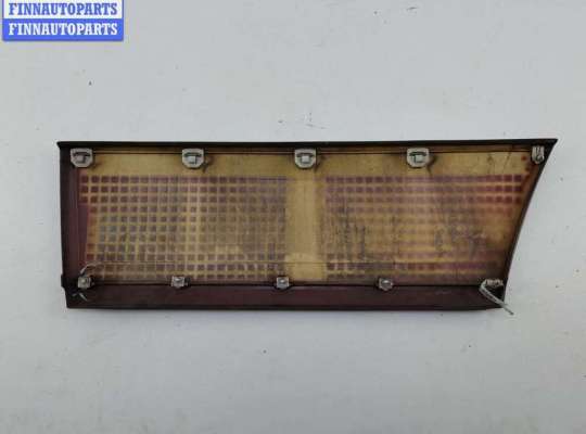 купить Молдинг двери задней правой на Mercedes 190 W201 (1982-1993)