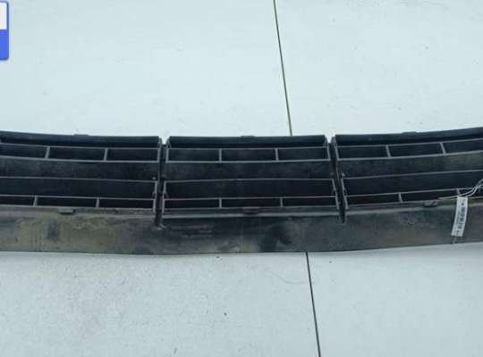 купить Решётка (заглушка) в бампер на Ford Focus I (1998-2005)