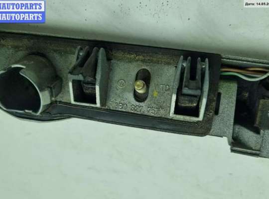 купить Накладка подсветки номера на Volkswagen Passat B5
