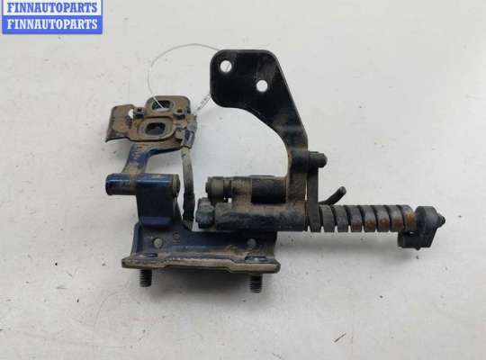 Петля крышки багажника на BMW 3 (E46)