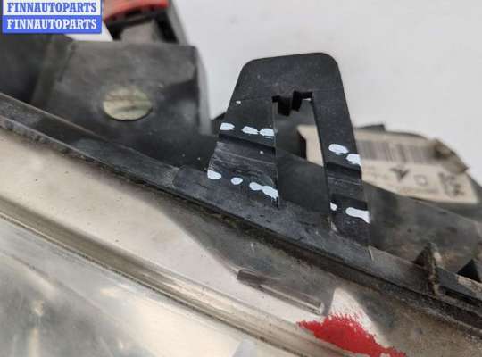 купить Фара правая на Peugeot 307