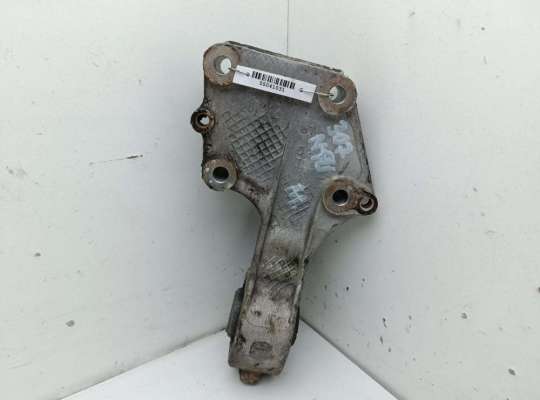 купить Кронштейн крепления на Peugeot 307