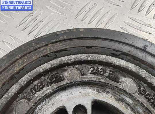 Шкив коленвала на Volkswagen Transporter T4