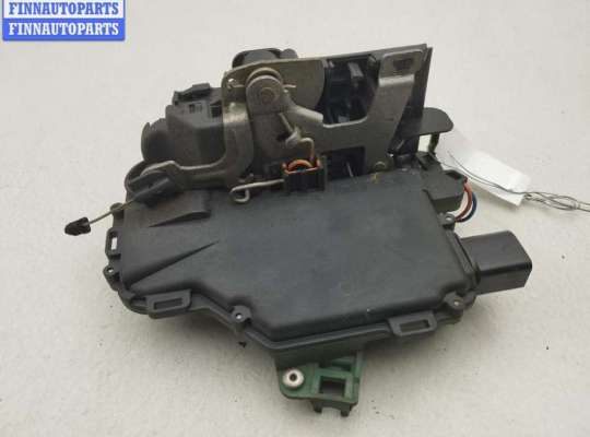 купить Замок двери задней левой на Volkswagen Passat B5+ (GP)