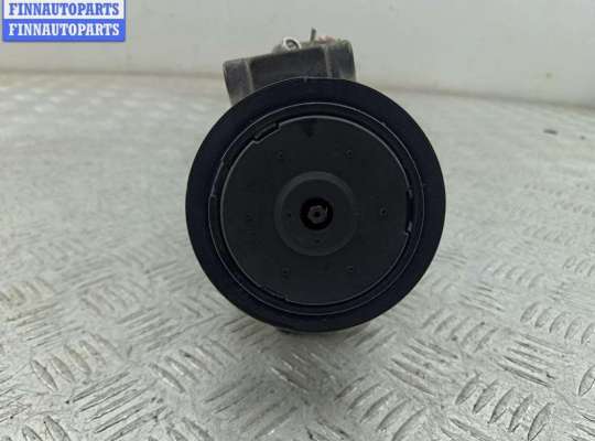 купить Компрессор кондиционера на Volkswagen Passat B7