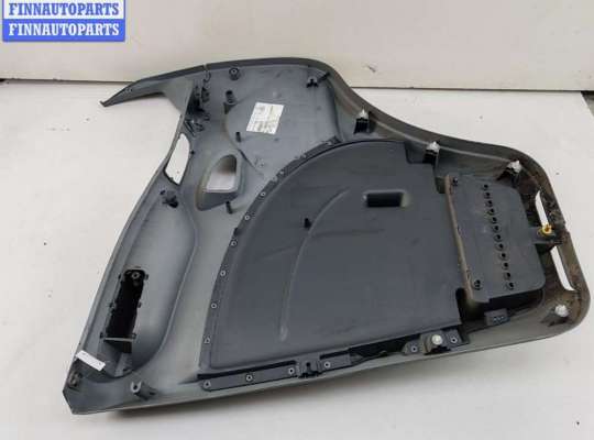 купить Обшивка двери передней правой (дверная карта) на Iveco Daily (2006-2011)