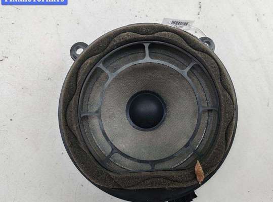 Динамик двери задней правой MB1730800 на Mercedes C-Class W203 (2000-2006)