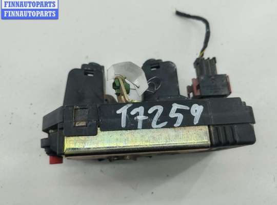 Замок боковой двери на Opel Astra G / Classic