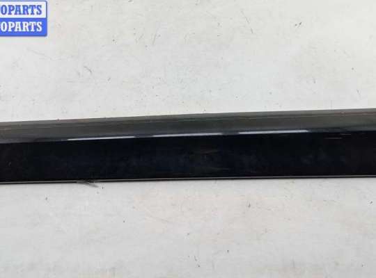 купить Молдинг двери передней правой на Audi Q7 4L (2005-2015)