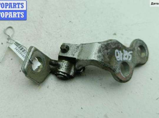 купить Петля двери передней правой на Ford Focus I (1998-2005)