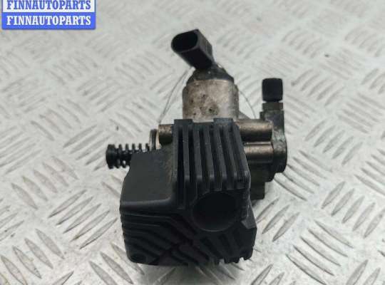 купить Насос топливный на Volkswagen Passat B6