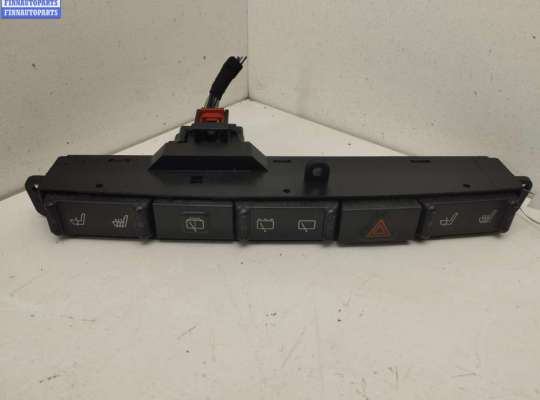 купить Кнопка аварийной сигнализации (аварийки) на Chrysler Voyager (2001-2007)