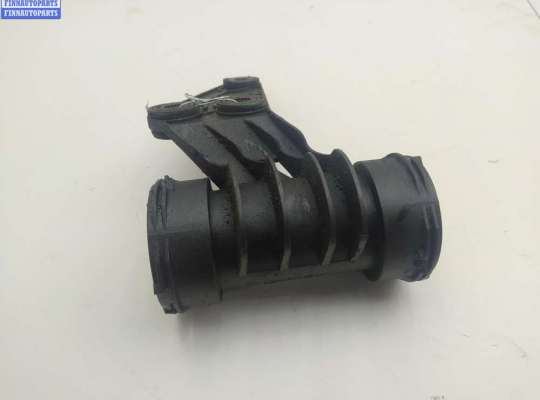 купить Патрубок интеркулера на Mercedes C-Class W203 (2000-2006)