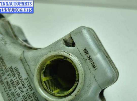 купить Бачок тормозной жидкости на Volkswagen Passat B6