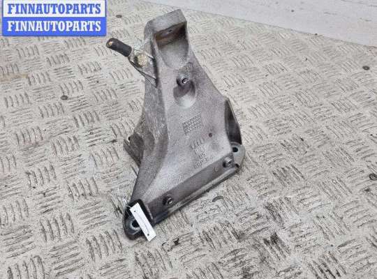 купить Кронштейн двигателя опорный на Volkswagen Passat B5+ (GP)