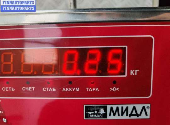 купить Накладка двери задней левой на Volkswagen Passat B5