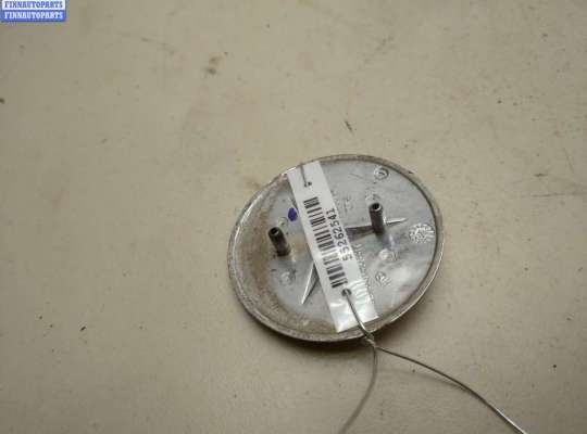 Эмблема (значок) на Mercedes-Benz Vito (W638)