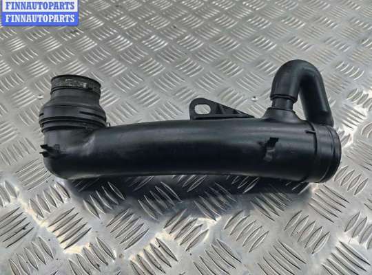 Гофра (патрубок) воздушного фильтра на Volkswagen Sharan I (7M)