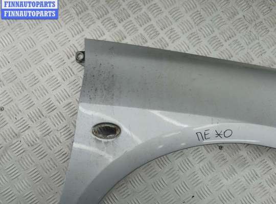 купить Крыло переднее правое на Peugeot 307