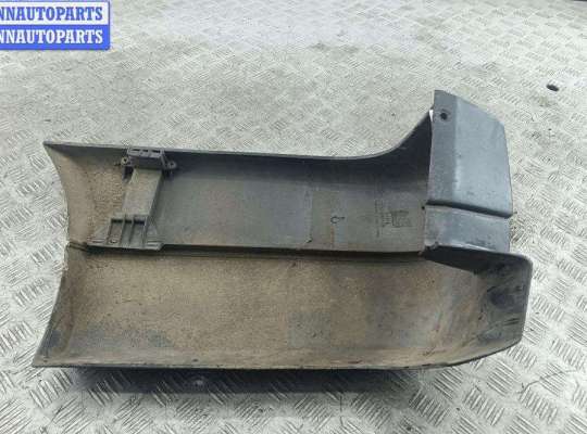 купить Клык бампера задний правый на Volkswagen Transporter T4