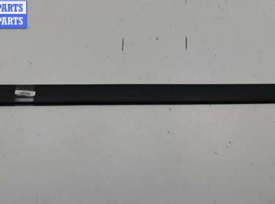 купить Молдинг двери задней левой на Volkswagen Sharan (2000-2010)