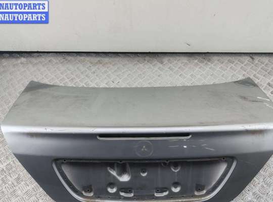 купить Крышка багажника (дверь задняя) на Mercedes C-Class W203 (2000-2006)