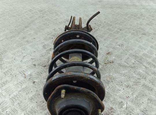 купить Стойка подвески передняя левая на Mitsubishi Carisma