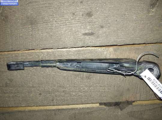 купить Щеткодержатель (поводок стеклоочистителя) задний на Ford Focus II (2004-2011)