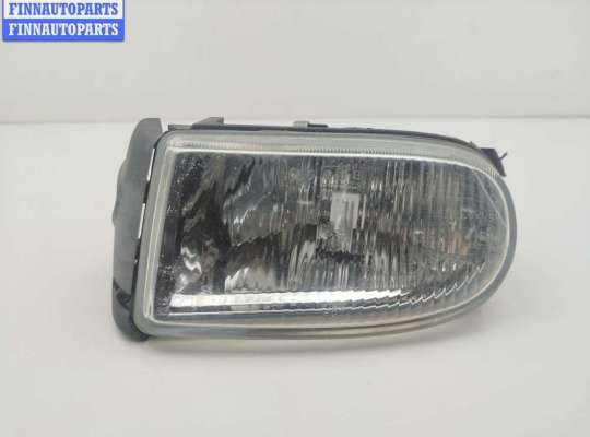 Фара противотуманная правая RN1575419 на Renault Scenic I (1996-2003)
