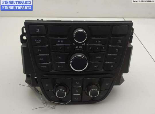 Аудиомагнитола OP2214798 на Opel Meriva B (2010-2017)