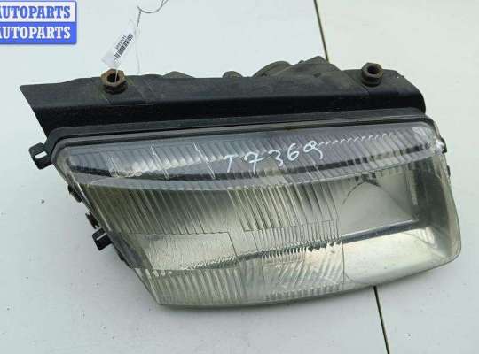 Фара правая VG2706478 на Volkswagen Passat B5