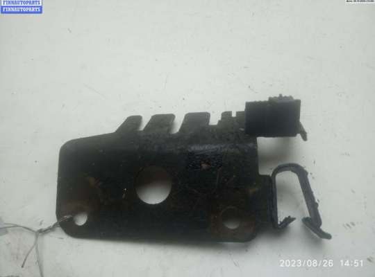 Кронштейн крепления VG1680872 на Volkswagen Transporter T4