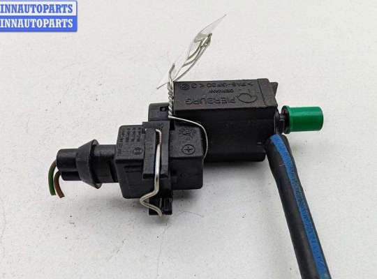 Купить Клапан воздушный на BMW 7 E65/E66 (2001-2008) Клапан воздушный BM3672255 на BMW 7 E65/E66 (2001-2008)