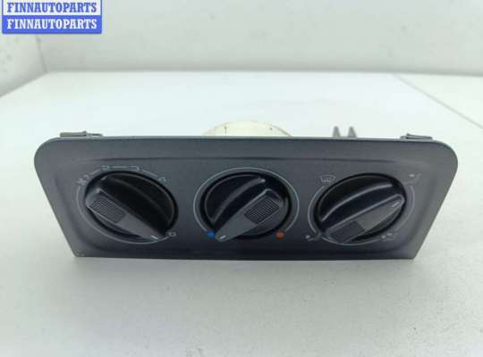 Переключатель отопителя VG2615973 на Volkswagen Golf-3