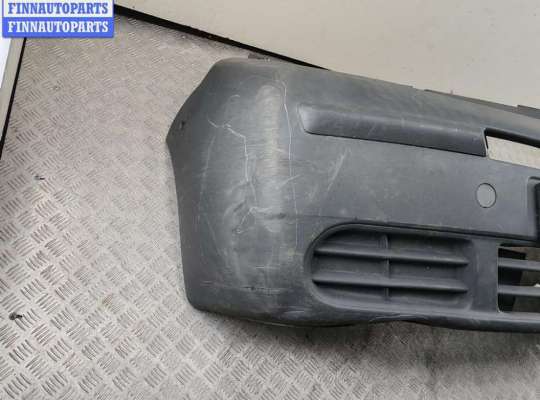 купить Бампер передний на Renault Trafic (2001-2014)