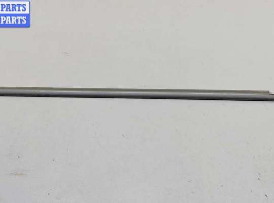 купить Молдинг двери задней левой на Mazda 6 (2002-2007) GG/GY