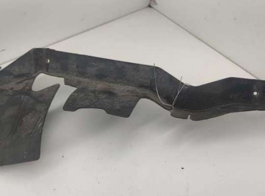 купить Диффузор (кожух) вентилятора радиатора на Audi A6 C6 (2004-2011)