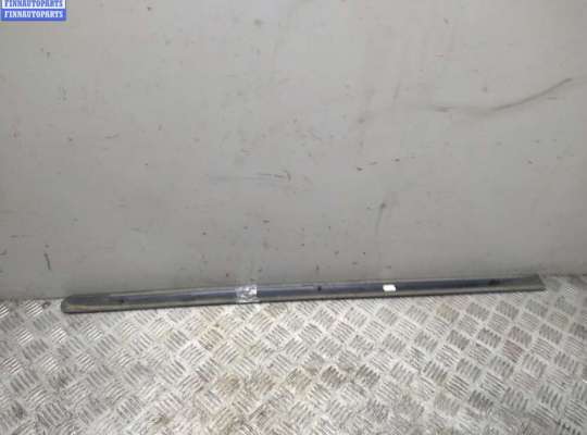 купить Молдинг двери передней правой на Ford Fusion